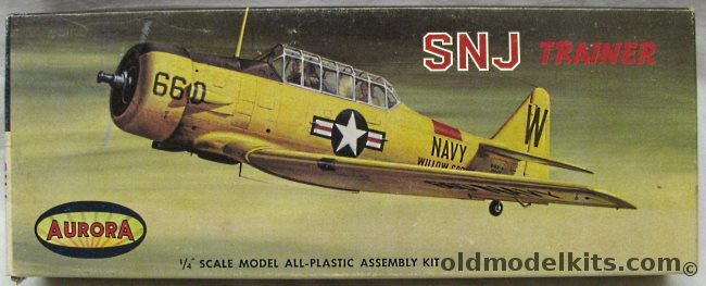 Aurora 1/48 SNJ Trainer, 80-79 plastic model kit